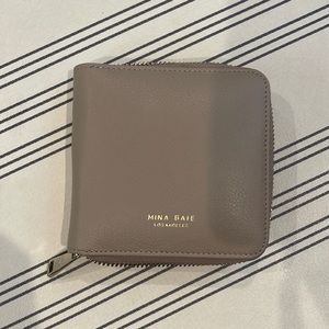 Mina Baie | Mina Wallet